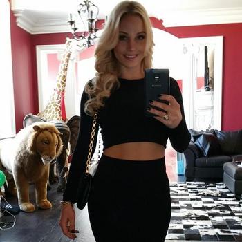 , 22  female escort, Pittsburgh
