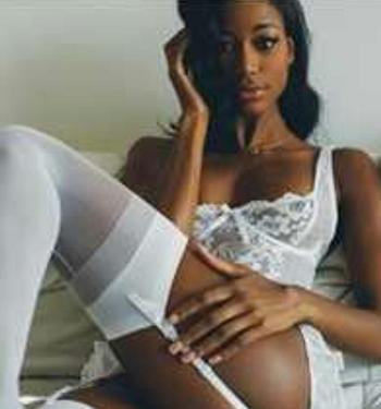 , 26  female escort, Pittsburgh