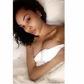, 22  female escort, Pittsburgh