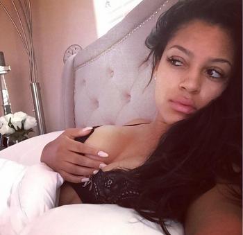 , 22  female escort, Pittsburgh
