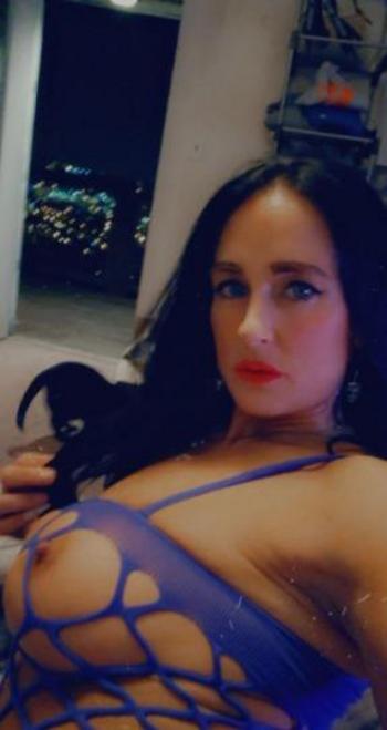 Vanessa, 42  female escort, Pittsburgh