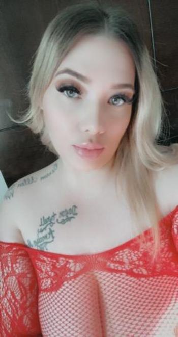 Savanah, 23  female escort, Pittsburgh