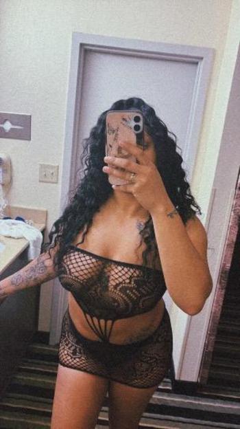 Monae, 27  female escort, Pittsburgh