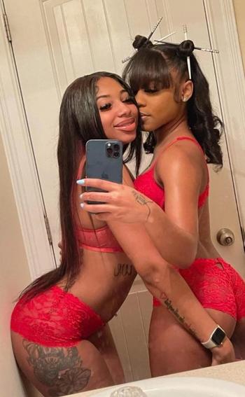 Mia , 29  female escort, Pittsburgh