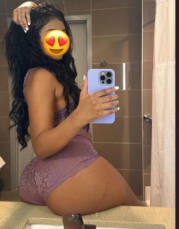 Sarah, 27  female escort, Pittsburgh