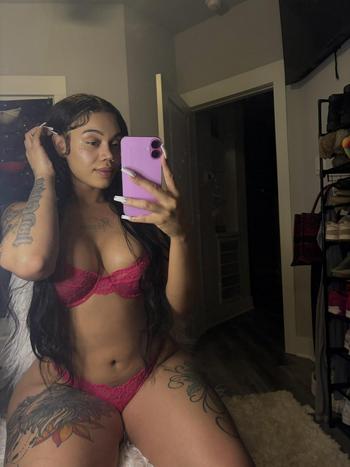 Nicole , 26 Caucasian female escort, Pittsburgh