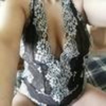 Missy, 45  female escort, Pittsburgh