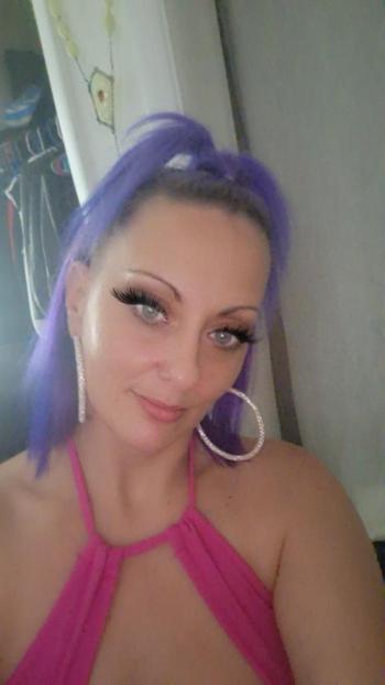 Ashley, 35  female escort, Pittsburgh