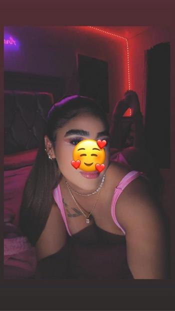 Naomi , 22  female escort, Pittsburgh
